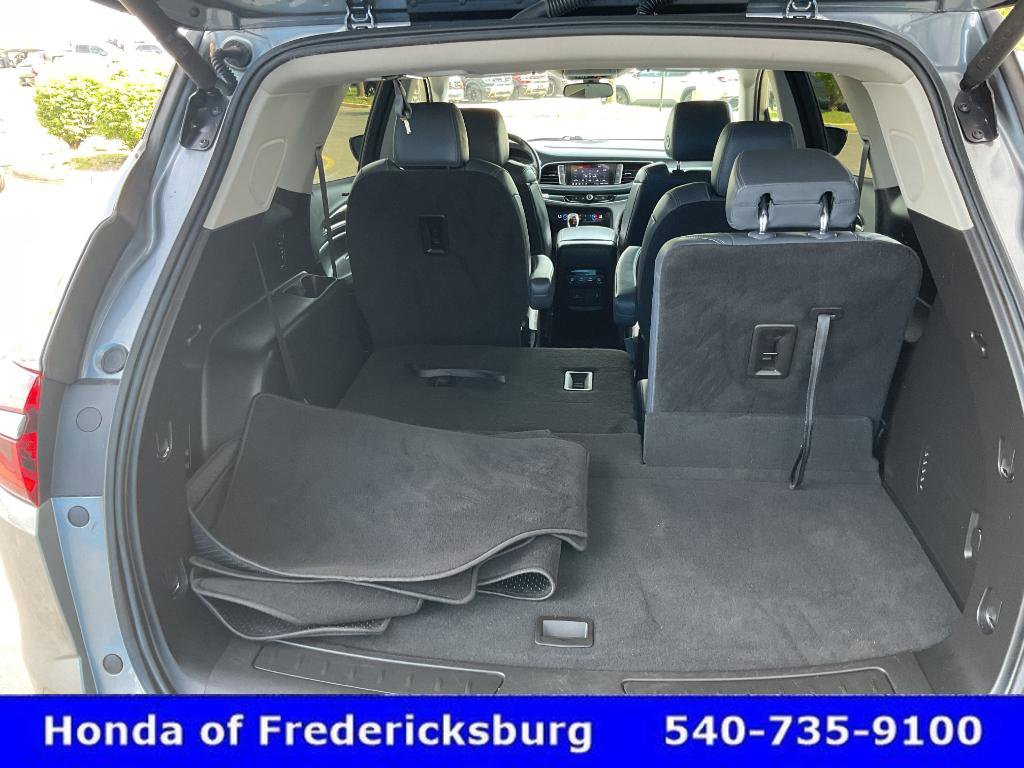 Used 2021 Buick Enclave Essence w/ Sound and Sites Package image 21