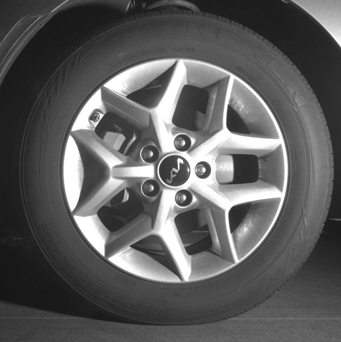 Used 2025 Kia Soul LX w/ LX Technology Package image 9