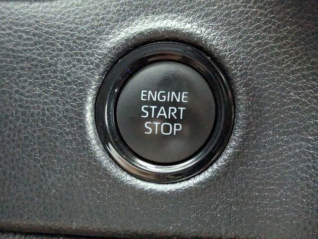 Used 2025 Toyota Tundra SR5 w/ SR5 Convenience Package AWD/4WD image 27