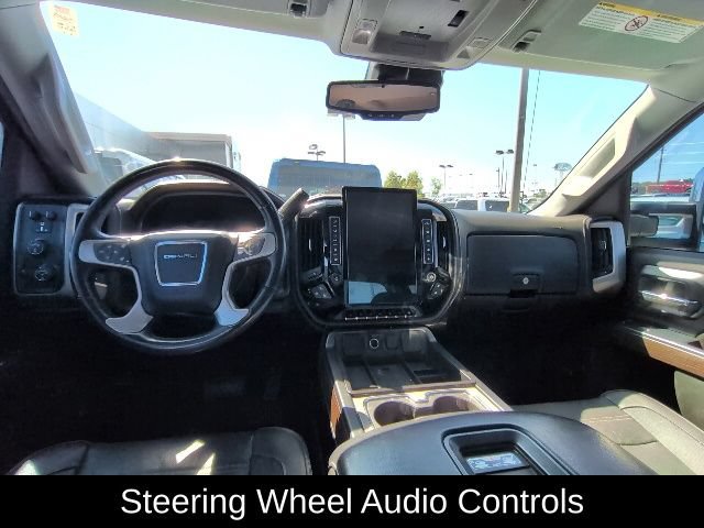 Used 2017 GMC Sierra 2500 Denali w/ Duramax Plus Package AWD/4WD image 13