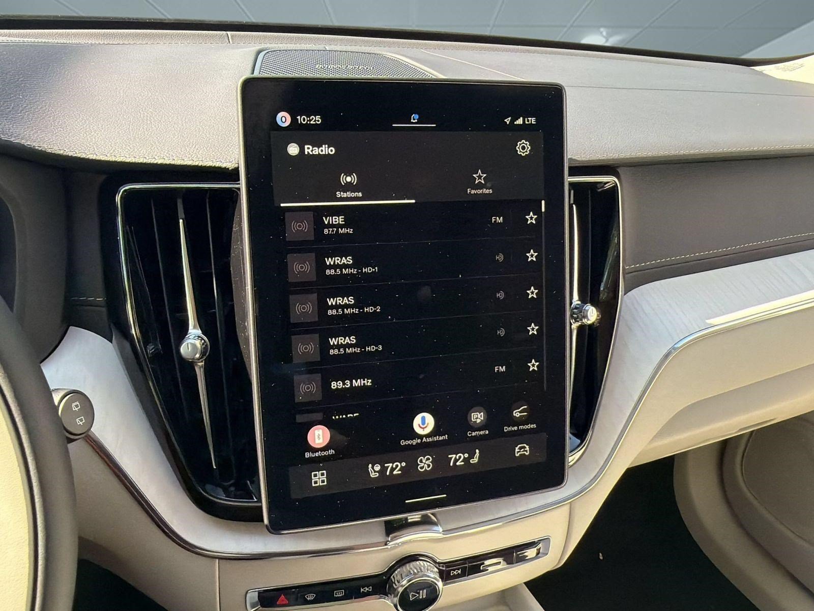 New 2027 Volvo XC60 B5 Ultra AWD/4WD image 21