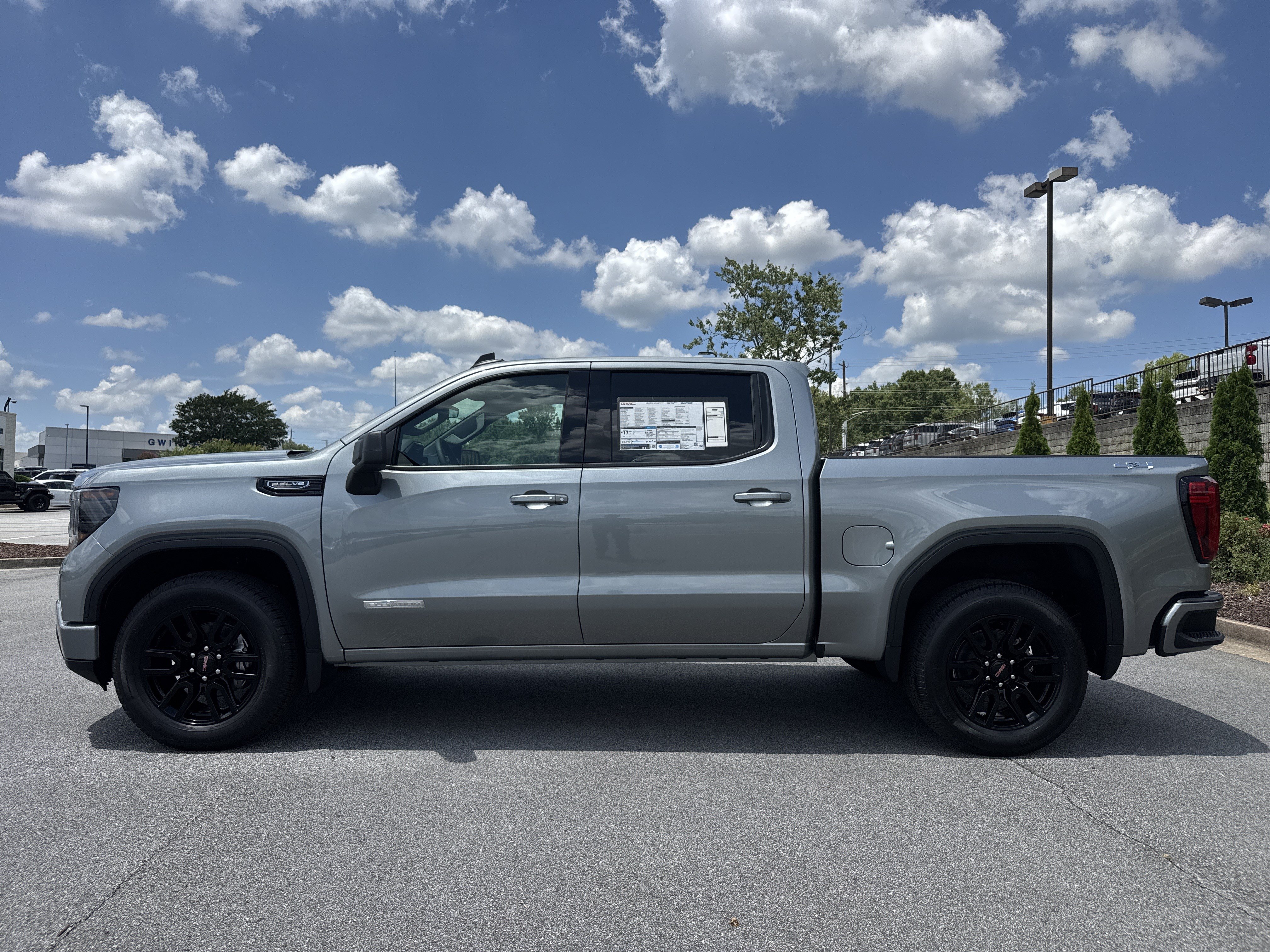 Used 2026 GMC Sierra 1500 Elevation w/ Preferred Package AWD/4WD image 7
