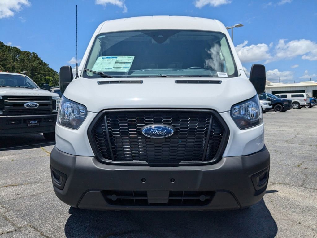 New 2025 Ford Transit 250 148 Medium Roof image 10