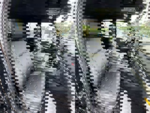 New 2025 Ford F150 XLT w/ Equipment Group 303A High image 24