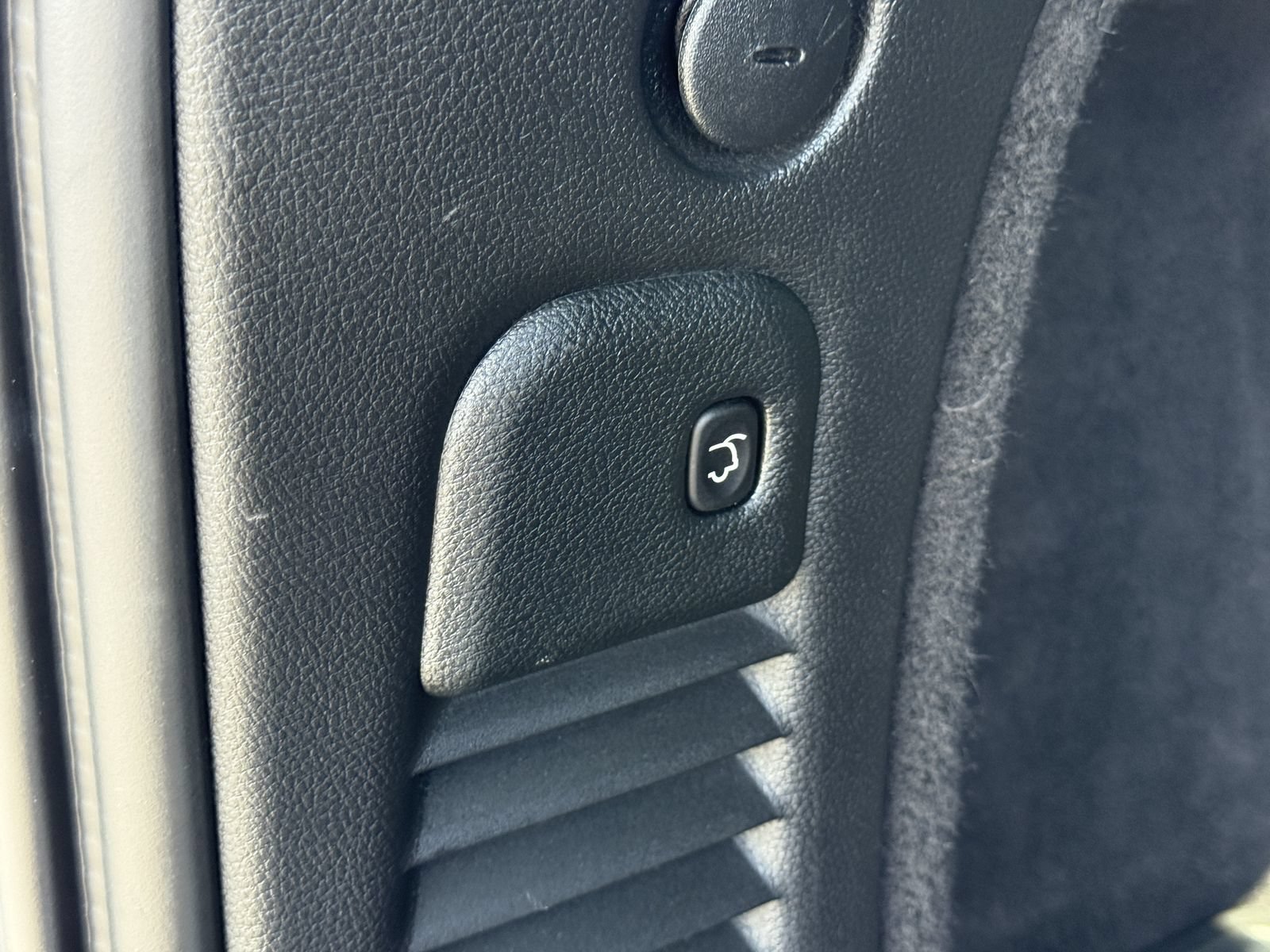 Used 2022 Dodge Durango GT AWD/4WD image 13