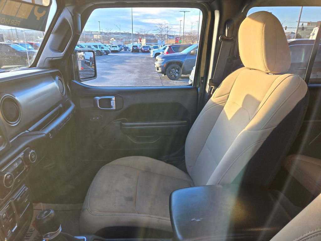 Used 2021 Jeep Wrangler Unlimited Willys image 24