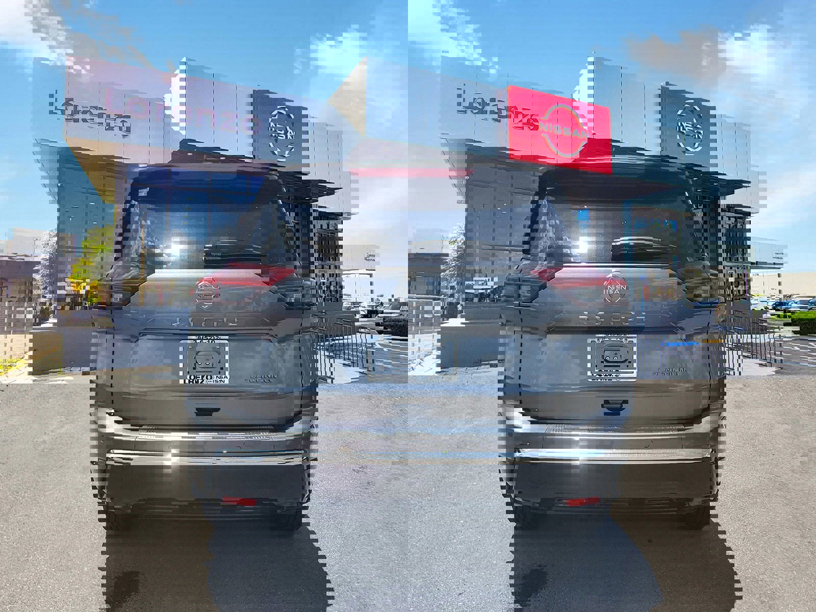 New 2025 Nissan Rogue Platinum image 5