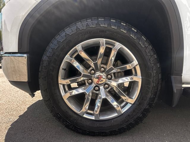 Used 2019 GMC Sierra 1500 SLT w/ SLT Premium Package AWD/4WD image 32