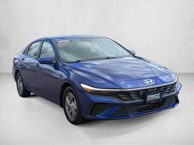Used 2024 Hyundai Elantra SE FWD video 3