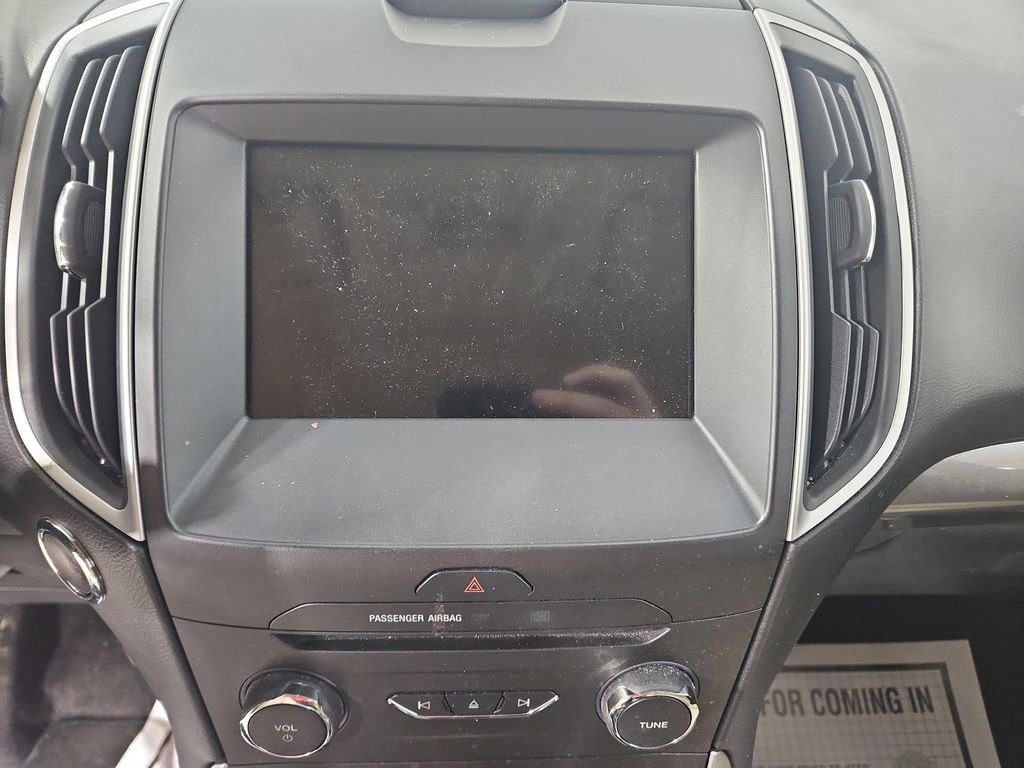 Used 2017 Ford Edge SEL w/ Equipment Group 201A image 19