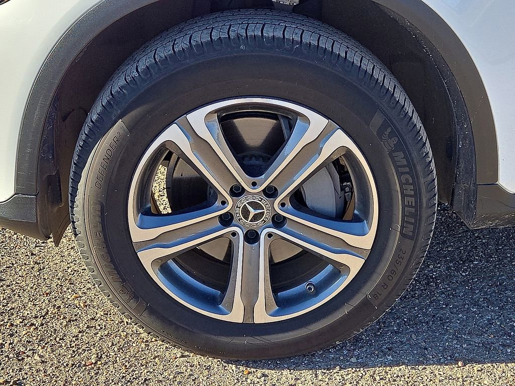 Used 2019 Mercedes-Benz GLC 300 w/ Premium Package image 11