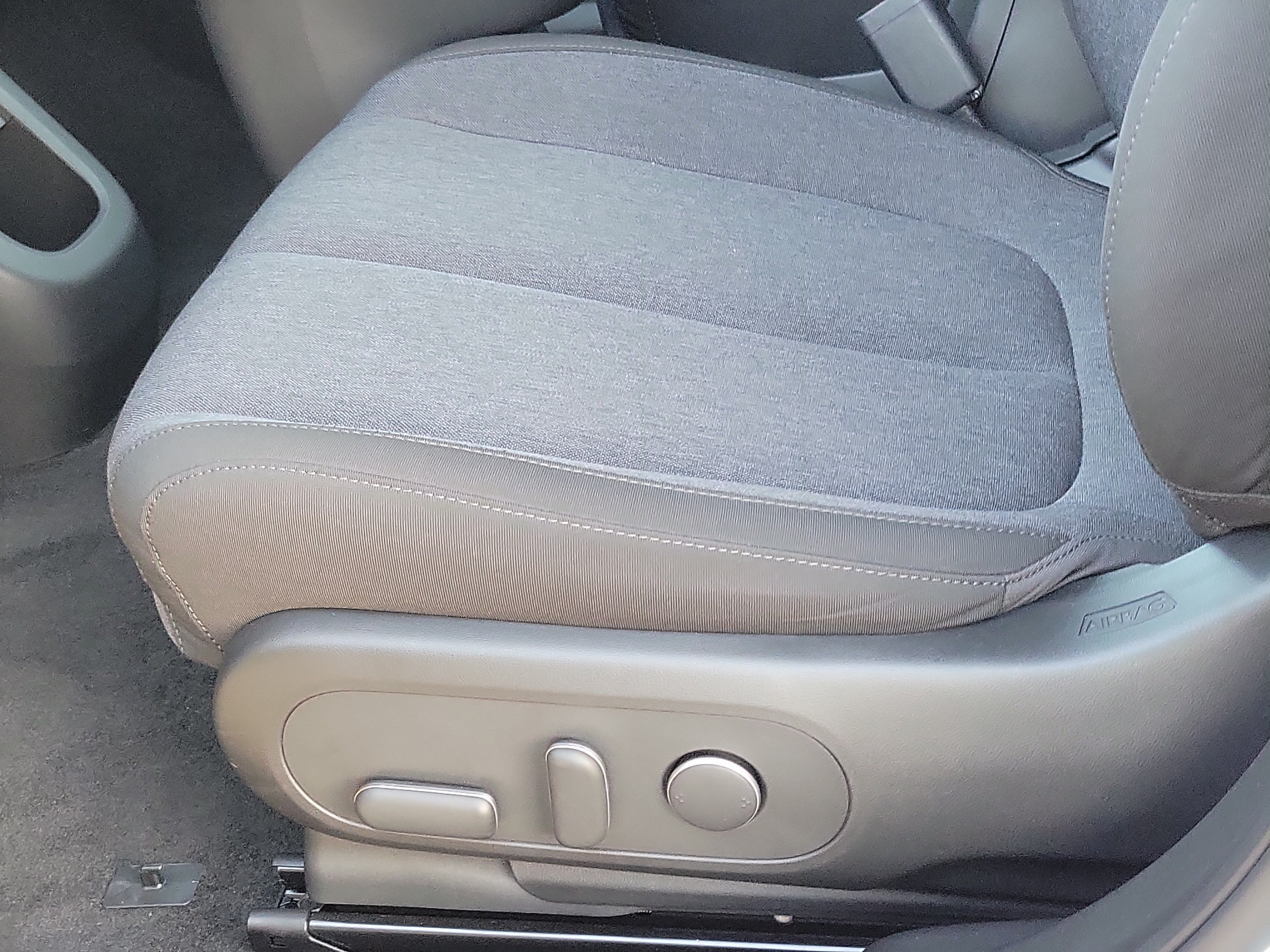 Certified 2025 Hyundai Ioniq 5 SE RWD image 18