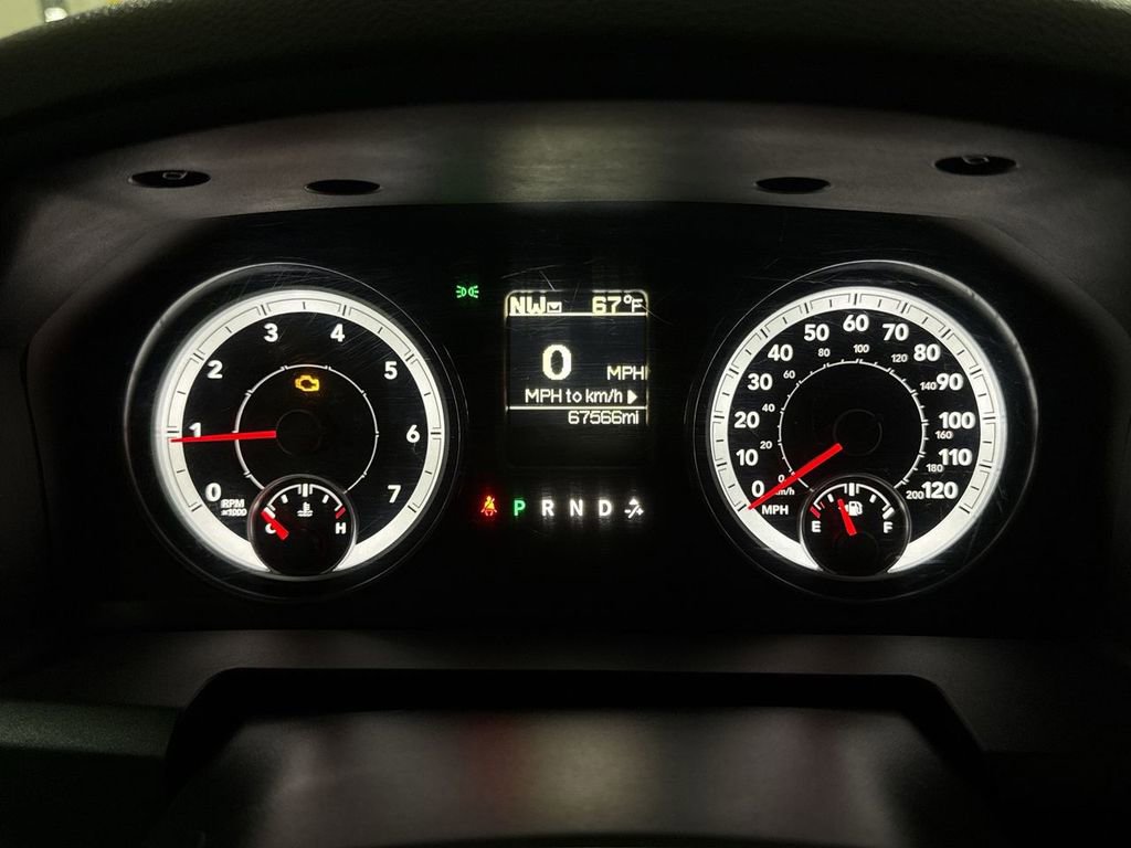 Used 2016 RAM 1500 Express AWD/4WD image 12