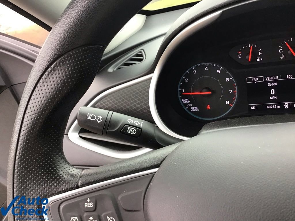 Used 2024 Chevrolet Malibu LT image 31