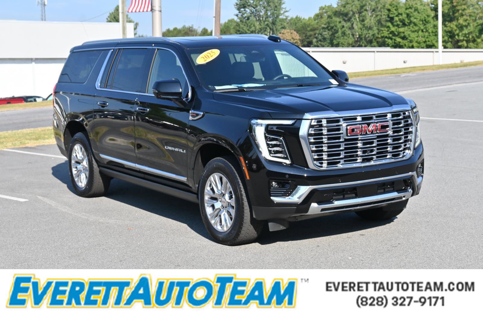 Used 2025 GMC Yukon XL Denali w/ Sun & Power Step Package