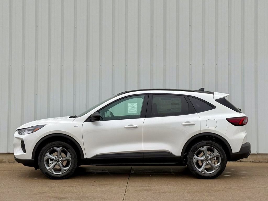 New 2026 Ford Escape ST-Line w/ Tech Pack #1 image 2