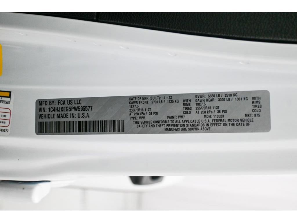 Used 2023 Jeep Wrangler Unlimited Sahara image 44