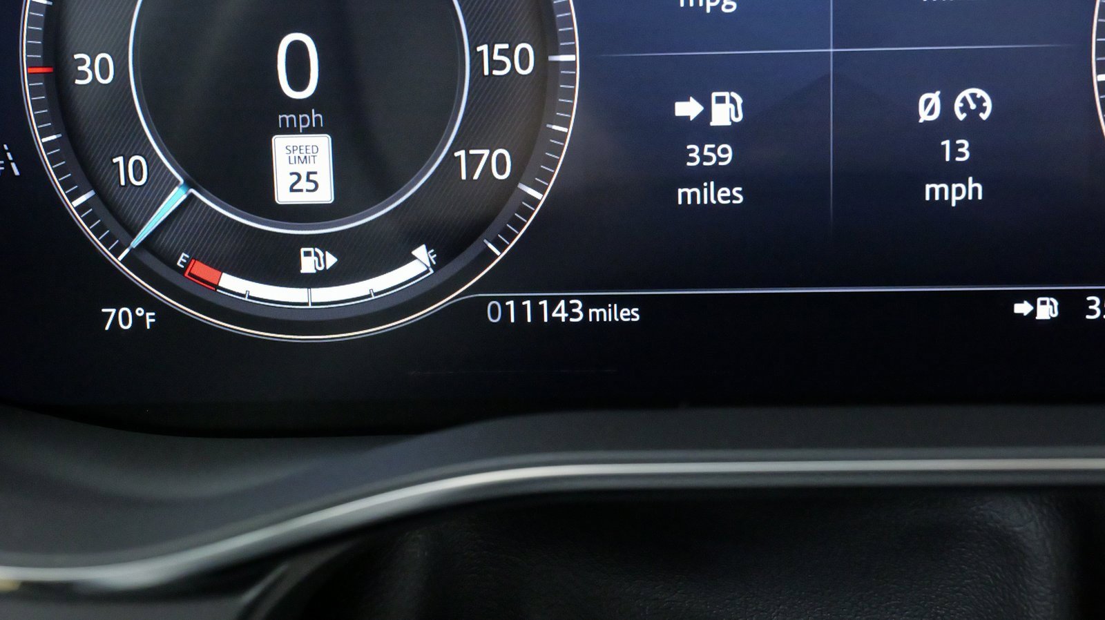 Used 2025 Jaguar F-PACE R-Dynamic S image 52