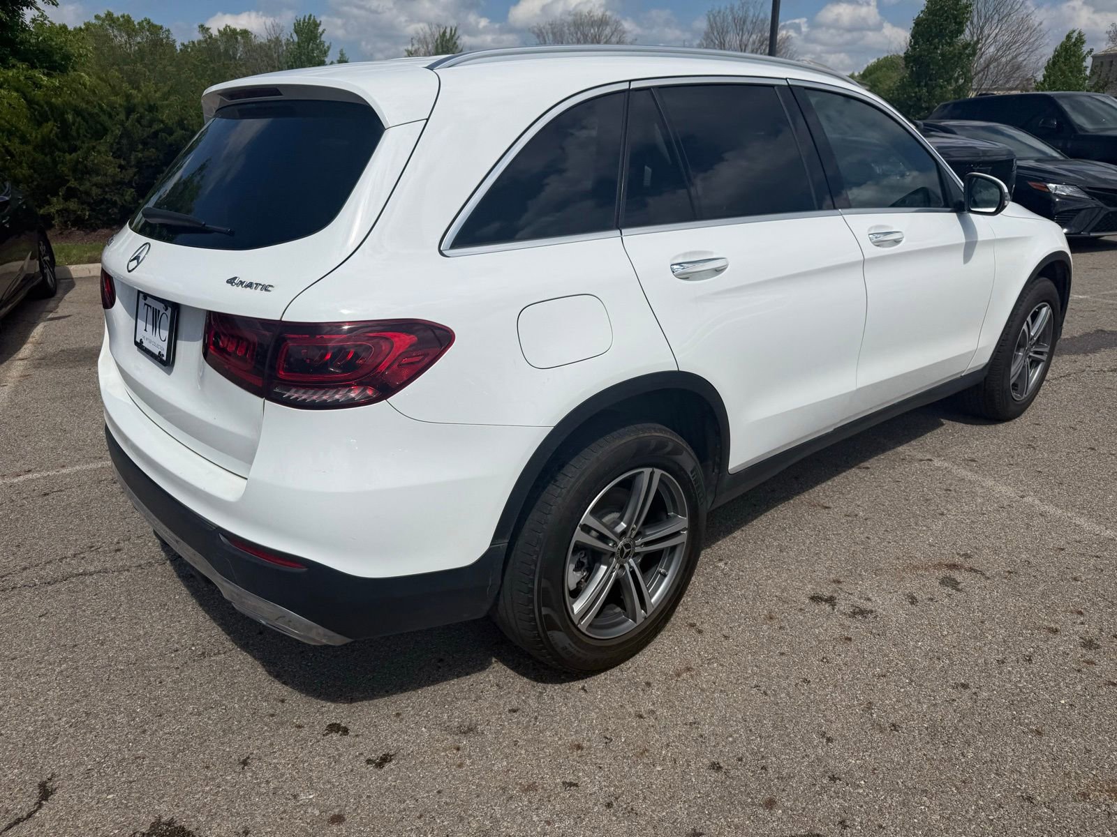 Used 2020 Mercedes-Benz GLC 300 4MATIC image 5