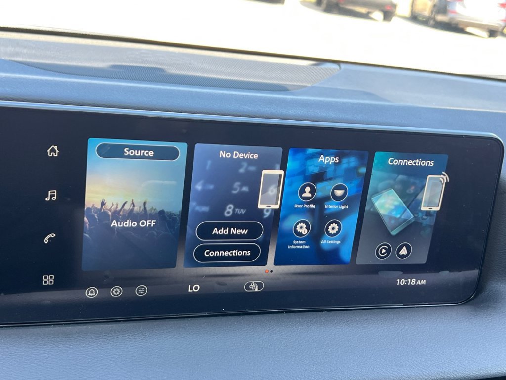 New 2027 Nissan Sentra SR FWD image 9