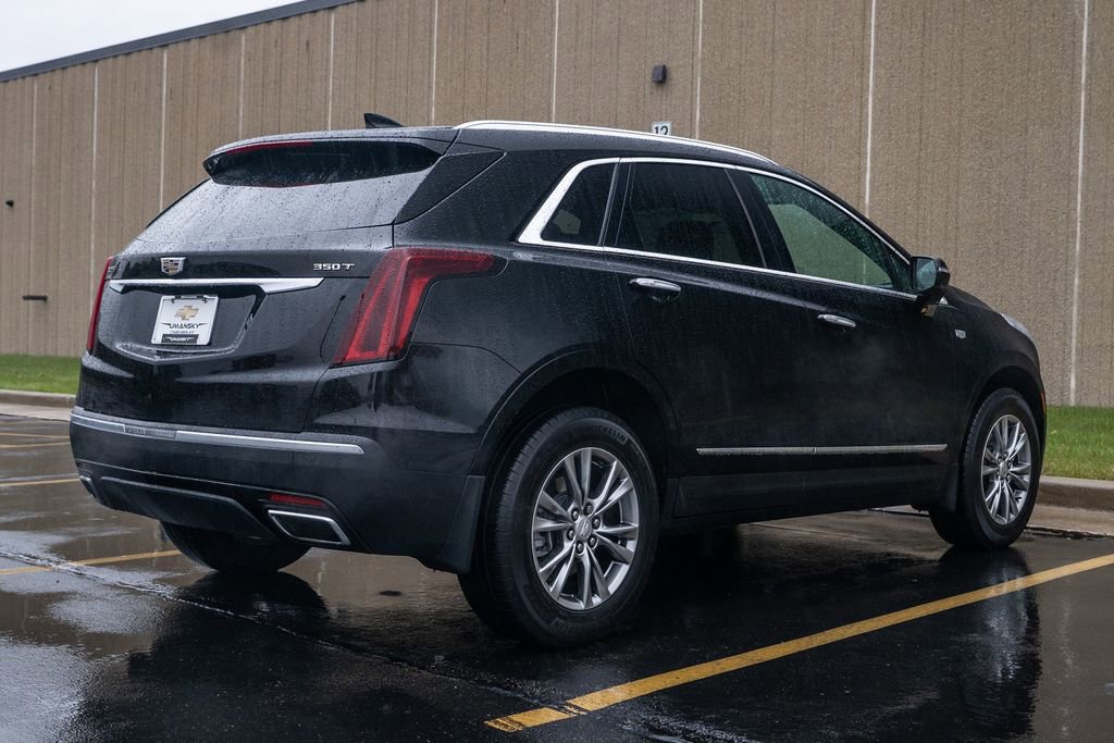 Used 2022 Cadillac XT5 Premium Luxury w/ LPO, Floor Liner Package image 7