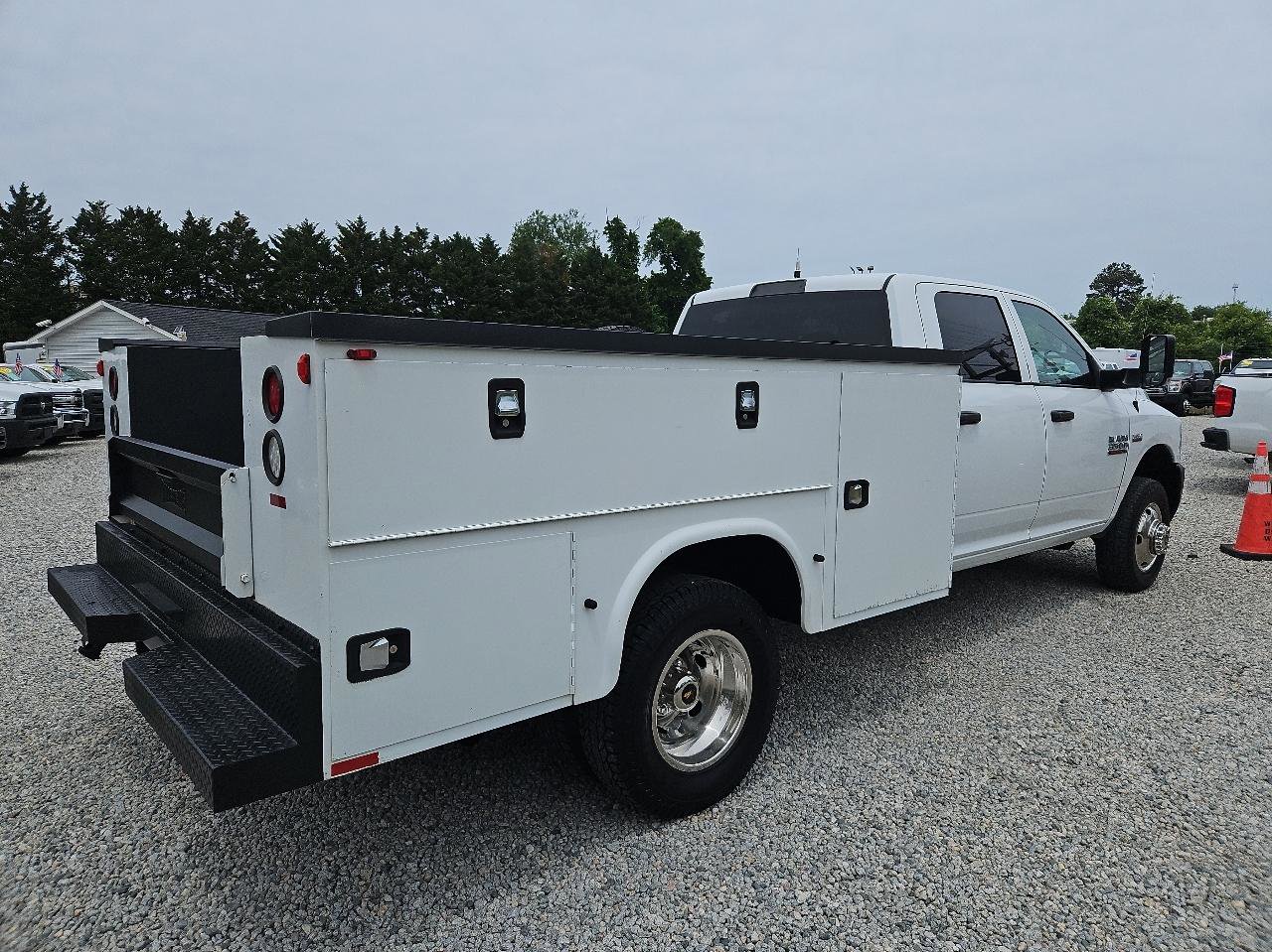 Used 2016 RAM 3500 Tradesman image 5