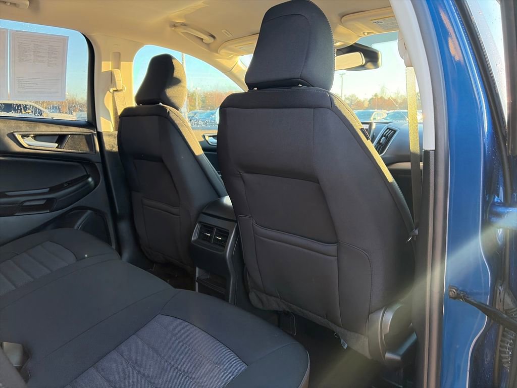 Used 2023 Ford Edge SE AWD/4WD image 29