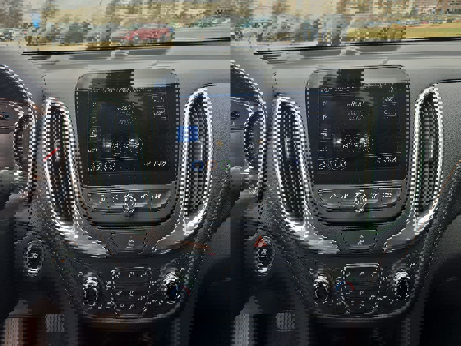 Used 2020 Chevrolet Equinox Premier image 27