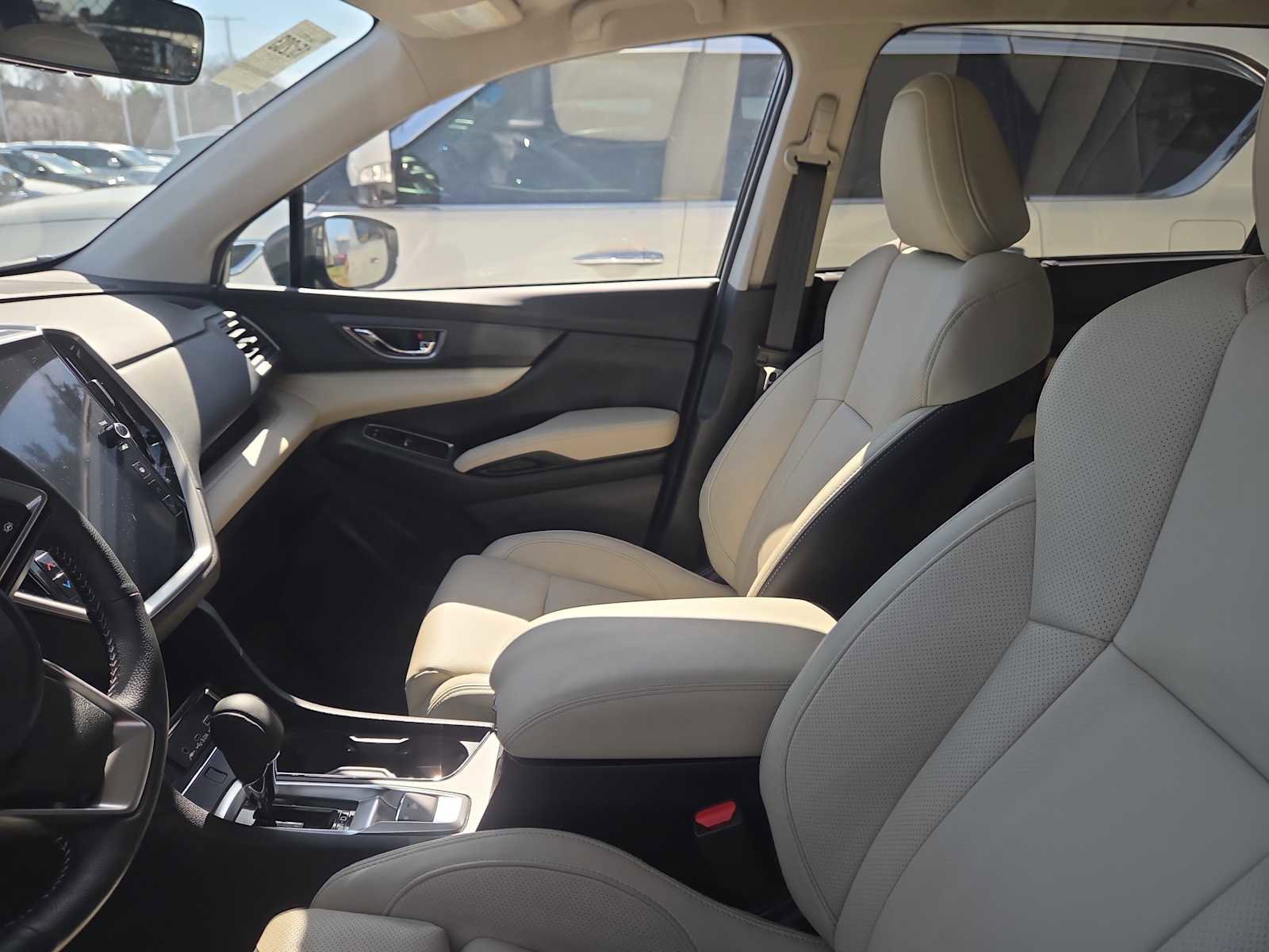 Used 2024 Subaru Ascent Limited image 11