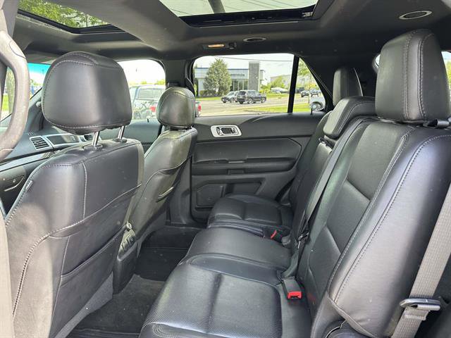 Used 2014 Ford Explorer Limited w/ Equipment Group 301A AWD/4WD image 10