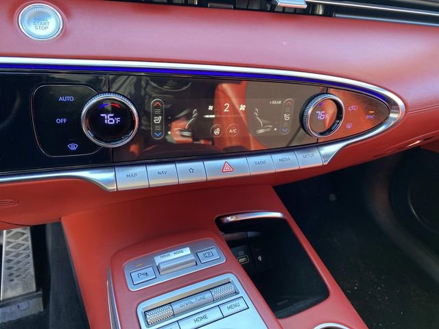 Used 2023 Genesis GV70 2.5T w/ Sport Prestige Package AWD/4WD image 12
