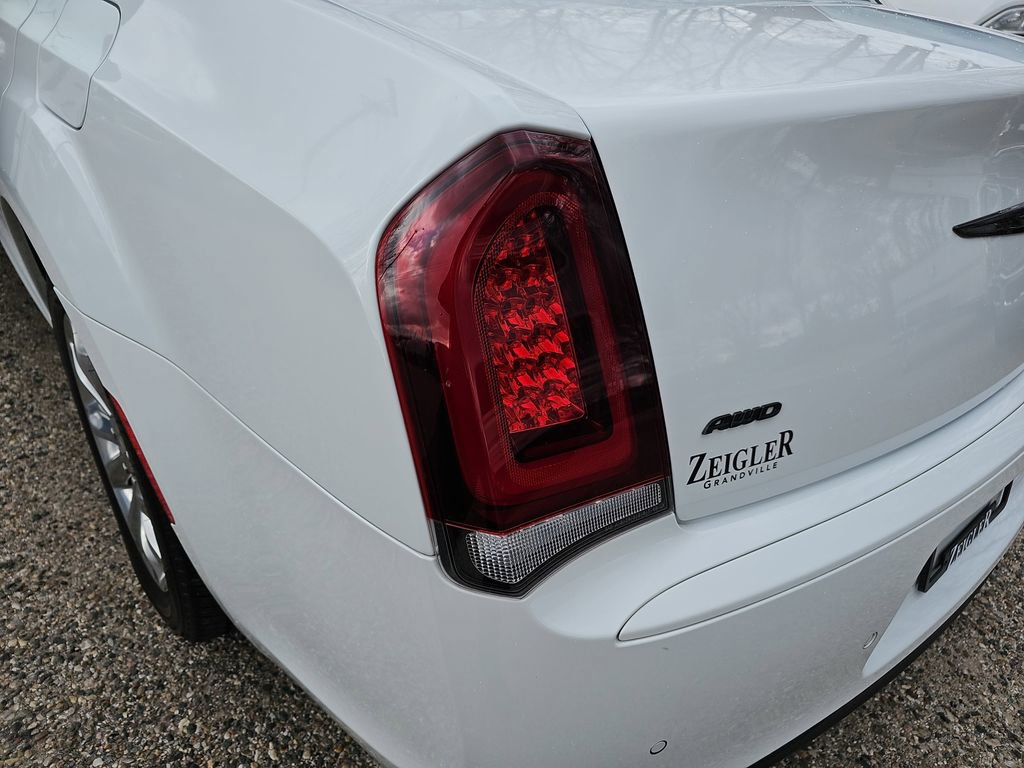 Used 2023 Chrysler 300 Touring L w/ Popular Equipment Group image 32