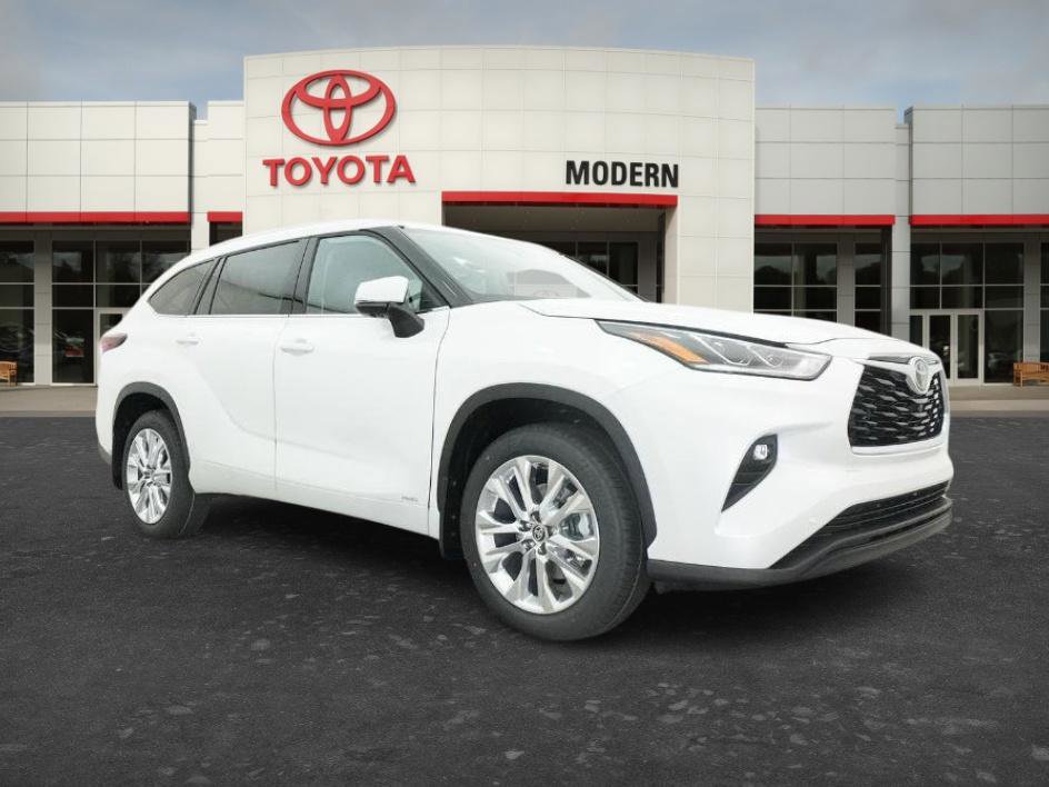 New 2026 Toyota Highlander Limited AWD/4WD image 3