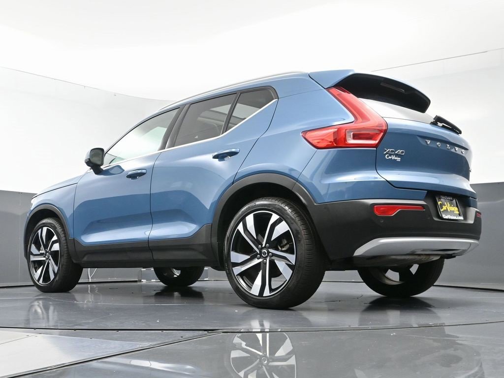 Used 2024 Volvo XC40 B5 Ultimate w/ Protection Package image 54