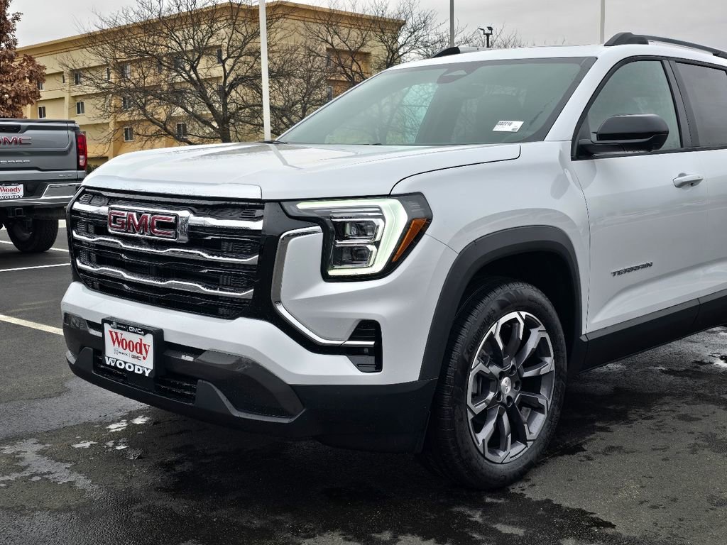 New 2026 GMC Terrain Elevation w/ Elevation Premium Package AWD/4WD image 12