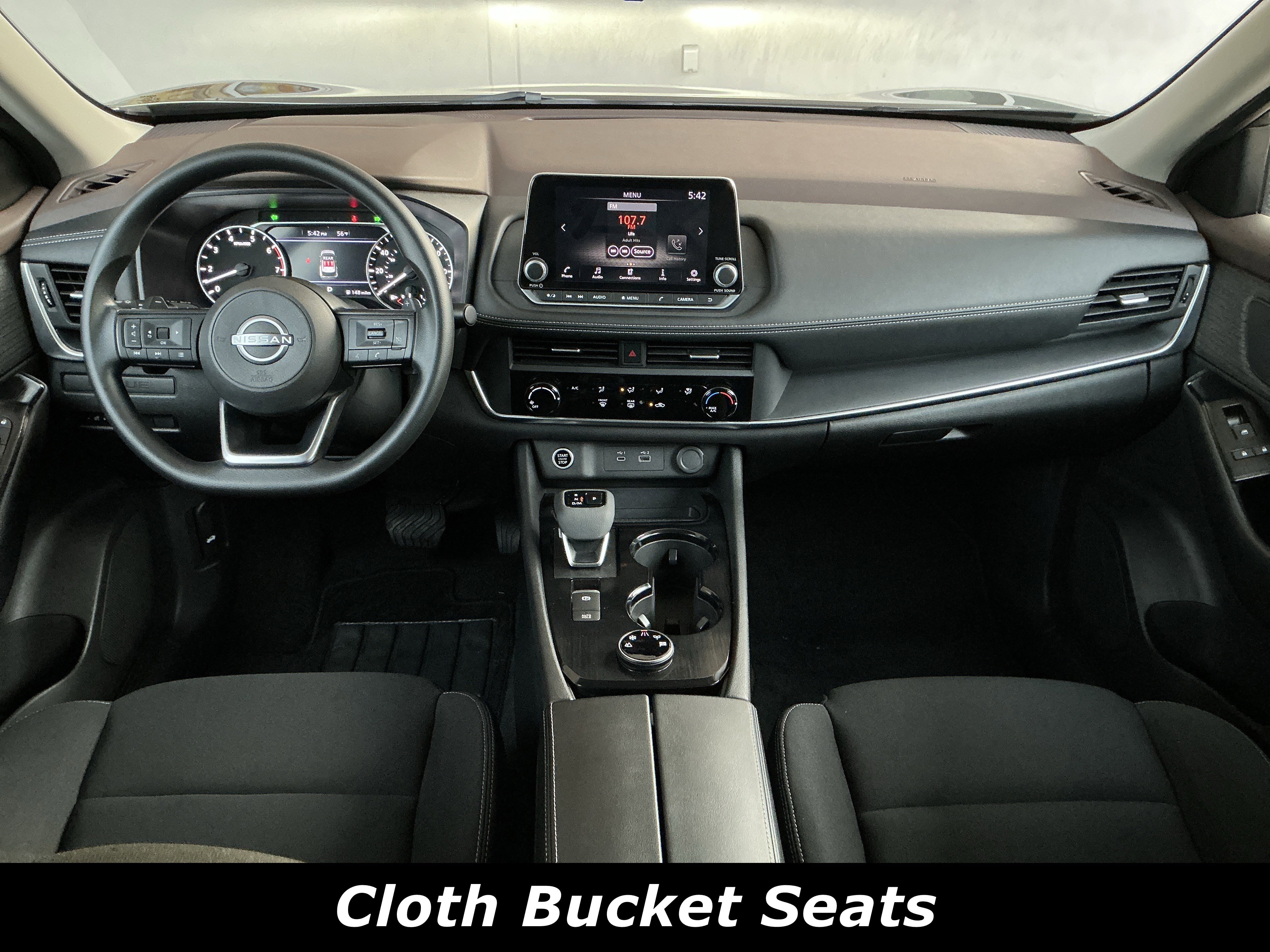 Used 2023 Nissan Rogue S image 4