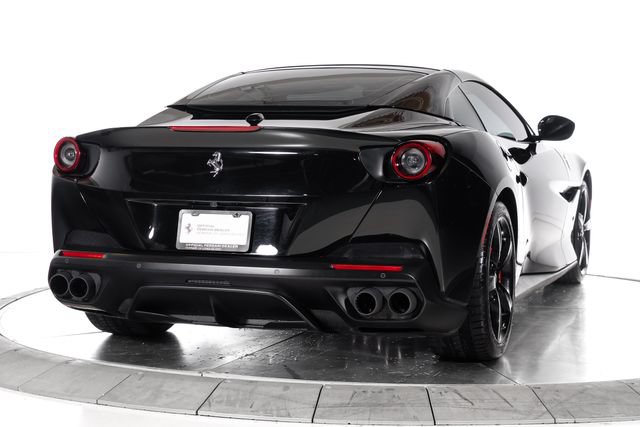 Used 2019 Ferrari Portofino RWD image 11
