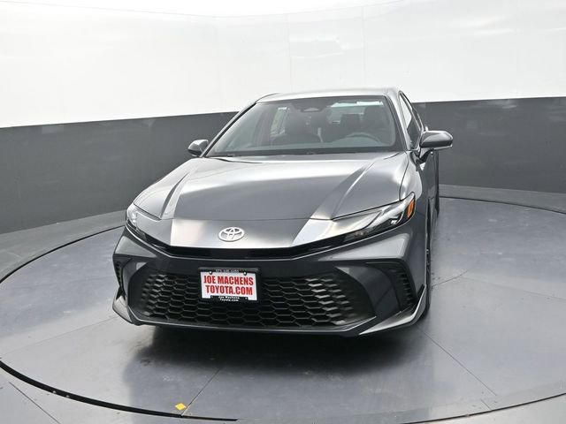 New 2026 Toyota Camry SE w/ Convenience Package FWD image 2