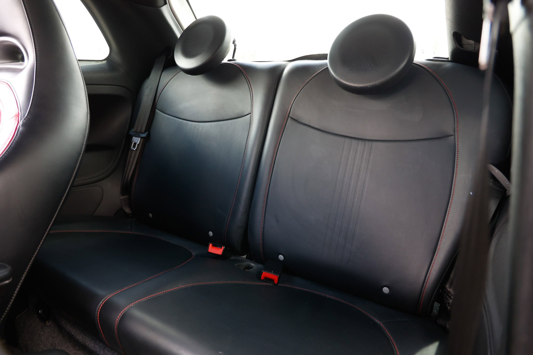 Used 2015 FIAT 500 Abarth FWD image 12