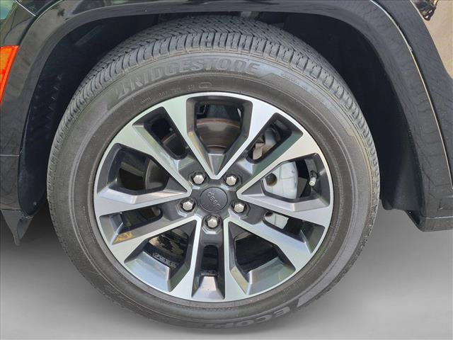 Used 2023 Jeep Grand Cherokee Overland w/ Adv Protech Group III AWD/4WD image 25