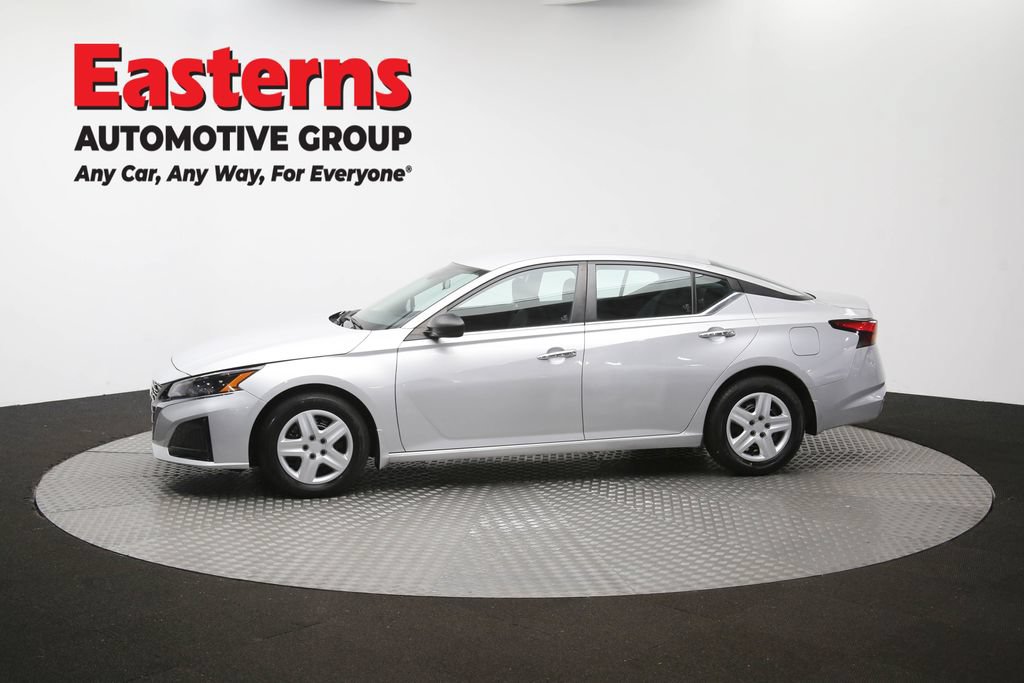 Used 2024 Nissan Altima 2.5 S FWD image 57
