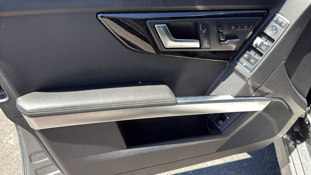 Used 2015 Mercedes-Benz GLK 350 4MATIC image 24