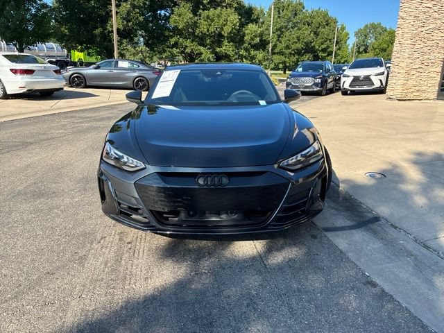 Used 2023 Audi e-tron GT Premium Plus AWD/4WD image 2