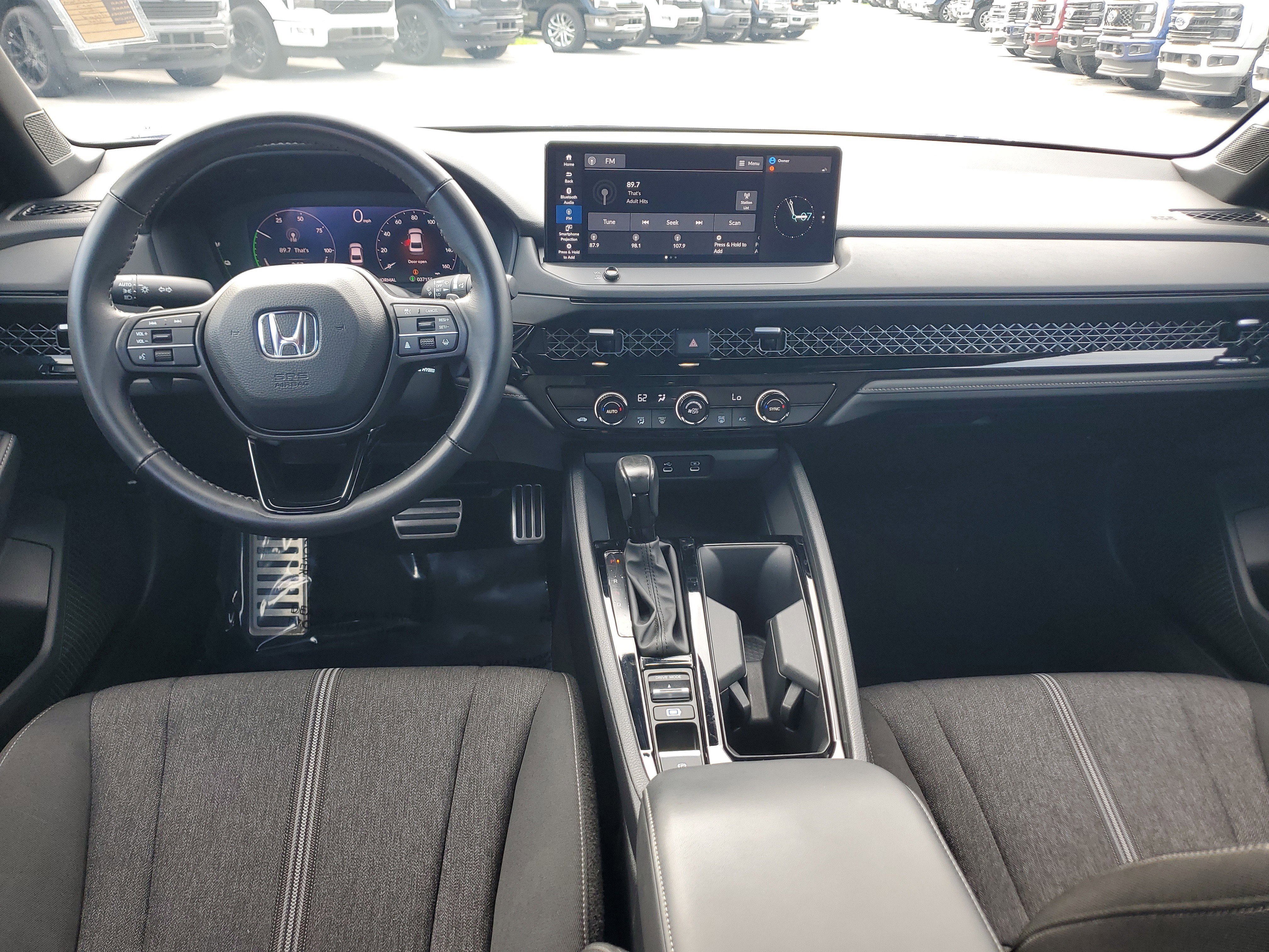 Used 2023 Honda Accord Sport image 15