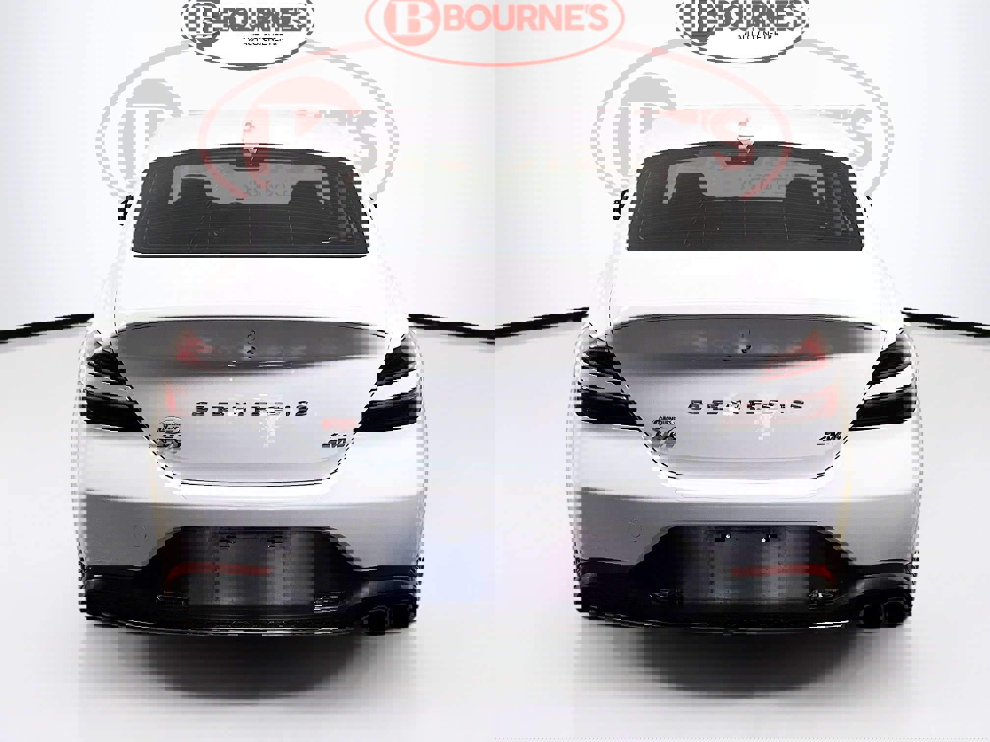 Used 2022 Genesis G70 2.0T image 9