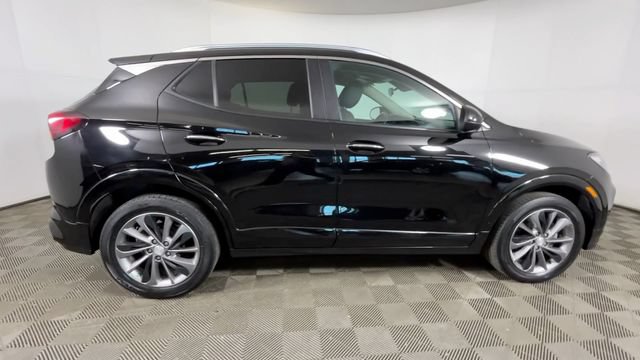 Used 2022 Buick Encore GX Select w/ Sport Touring Package FWD video 3