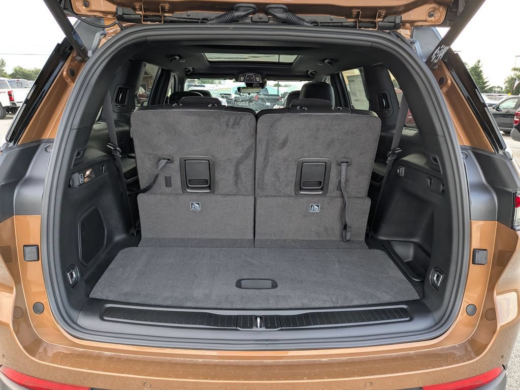 New 2027 Jeep Grand Cherokee L Limited AWD/4WD image 15