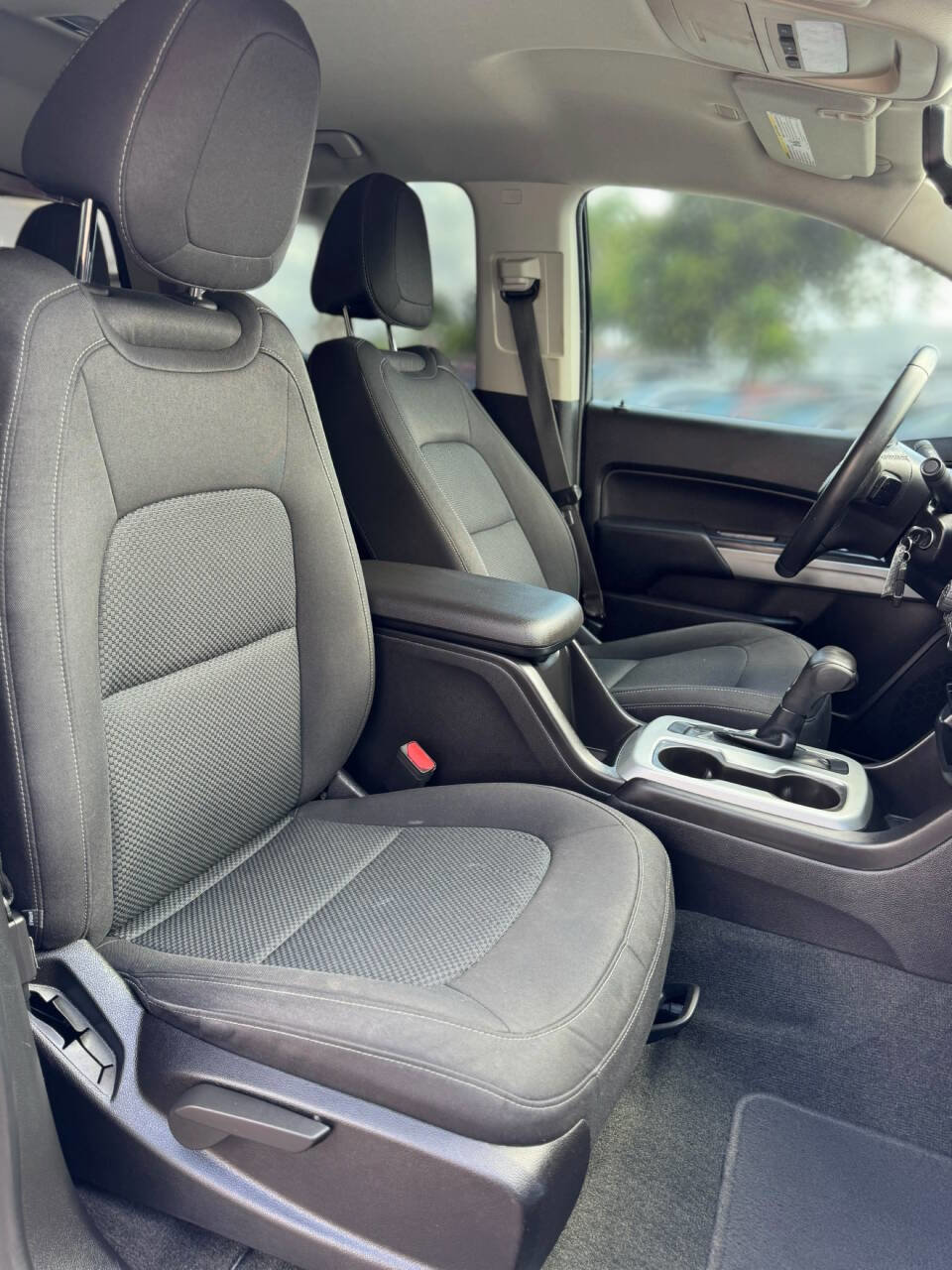 Used 2016 Chevrolet Colorado LT w/ LT Convenience Package image 23