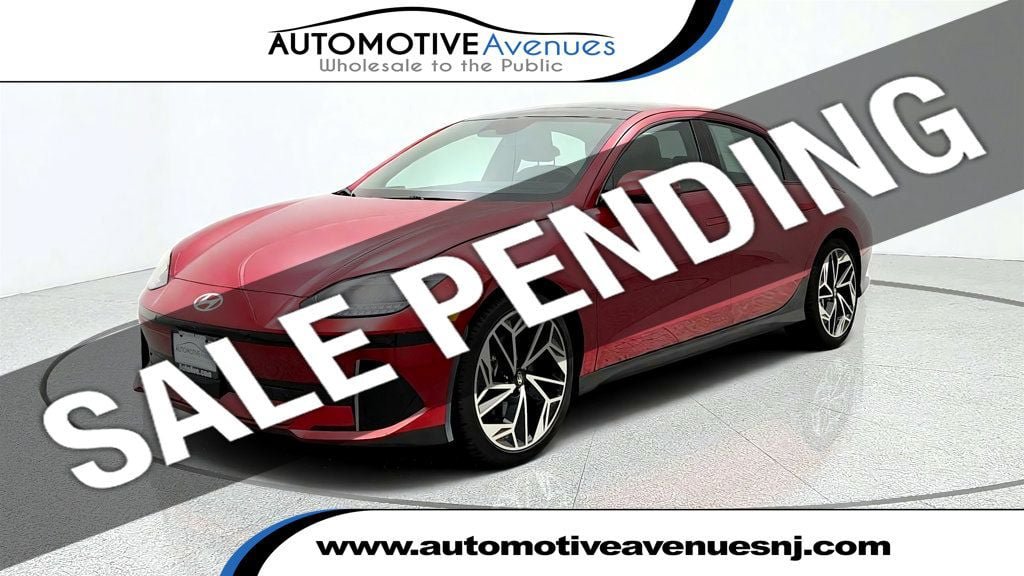 Used 2025 Hyundai Ioniq 6 Limited RWD image 1