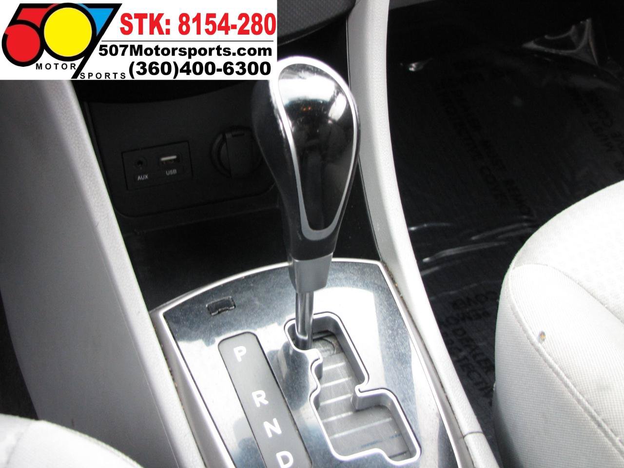 Used 2015 Hyundai Accent Sport w/ Option Group 04 FWD image 16